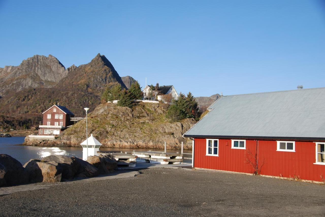 Sandvika Camping Hotel Kabelvag Exterior photo