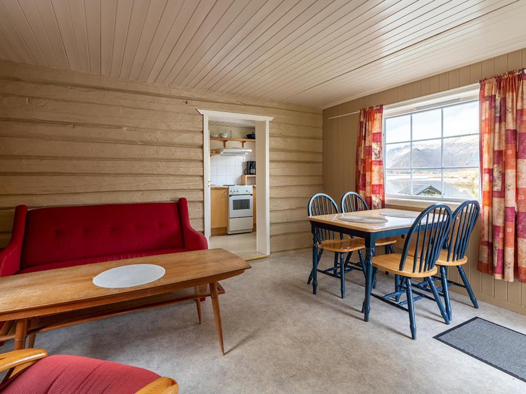 Sandvika Camping Hotel Kabelvag Exterior photo