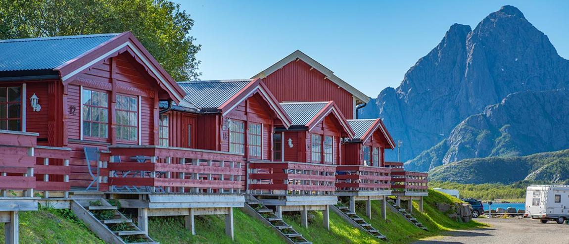 Sandvika Camping Hotel Kabelvag Exterior photo